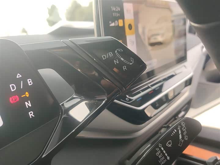 Фото 14 - Volkswagen ID.4 Crozz