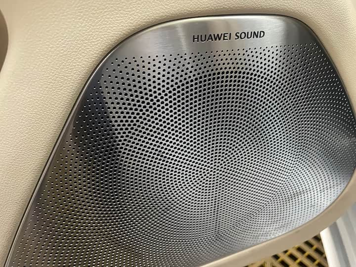 Фото 10 - Aito M5