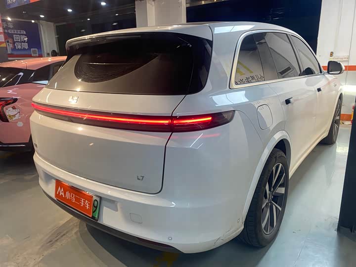 Фото 17 - LiXiang L7