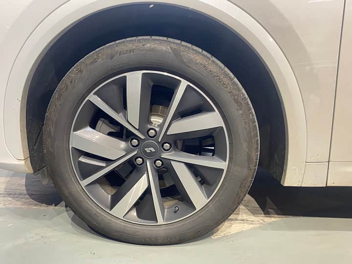 Фото 5 - LiXiang L7