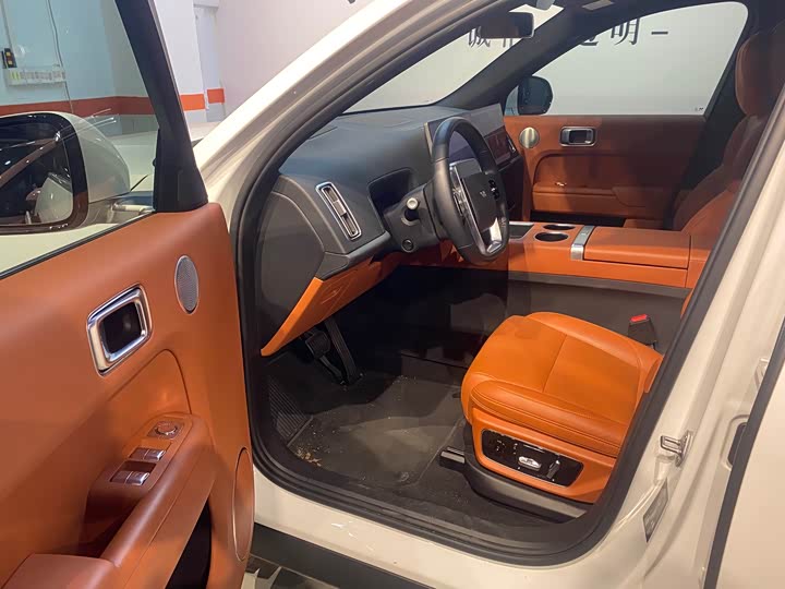 Фото 6 - LiXiang L7