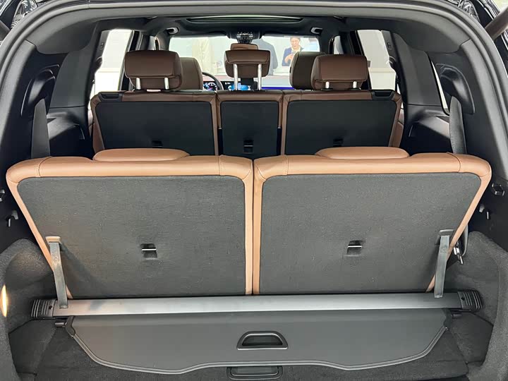 Фото 27 - Mercedes-Benz GLB-Class