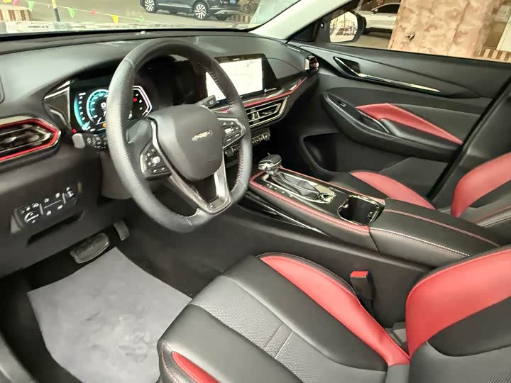 Фото 10 - Changan Oshan X5