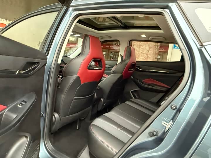 Фото 13 - Changan Oshan X5