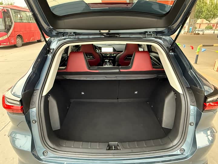 Фото 8 - Changan Oshan X5