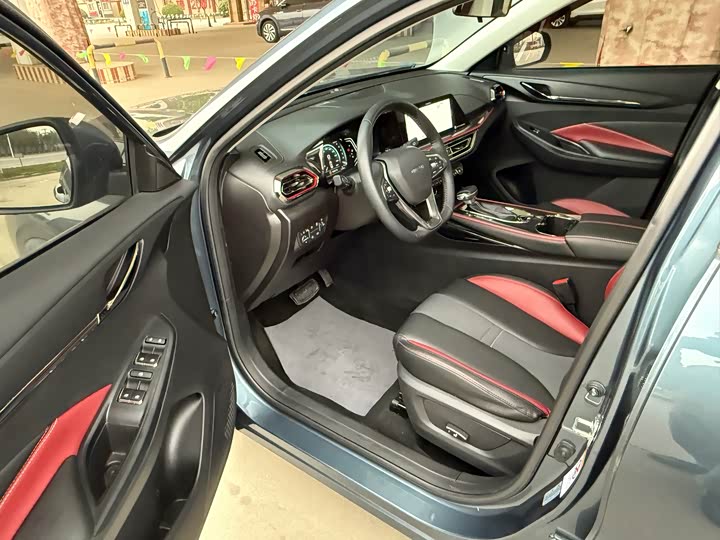 Фото 9 - Changan Oshan X5