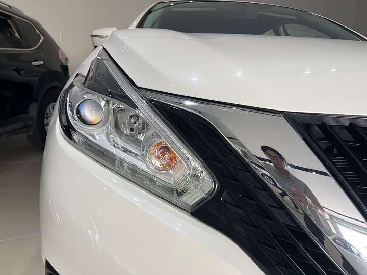 Фото 16 - Nissan Murano