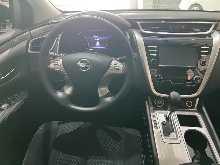 Фото 9 - Nissan Murano