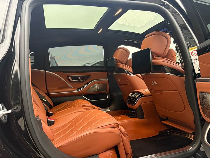 Фото 7 - Mercedes-Benz Maybach S-Class