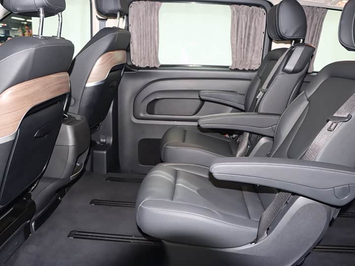 Фото 11 - Mercedes-Benz Vito