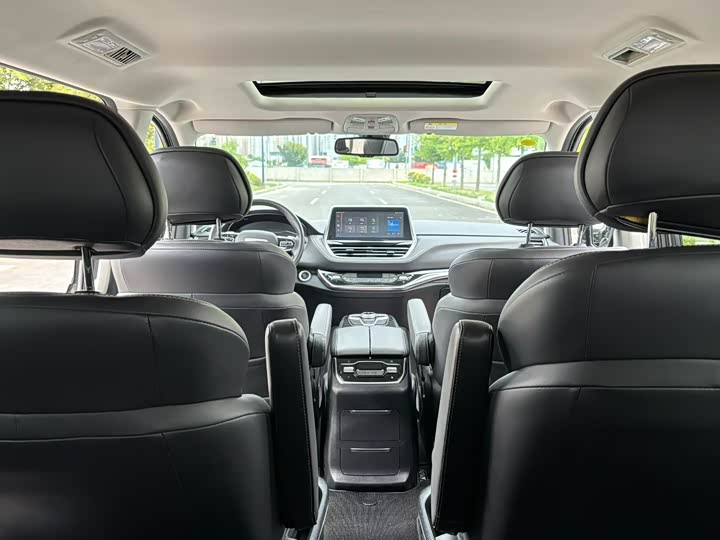 Фото 6 - Maxus G20