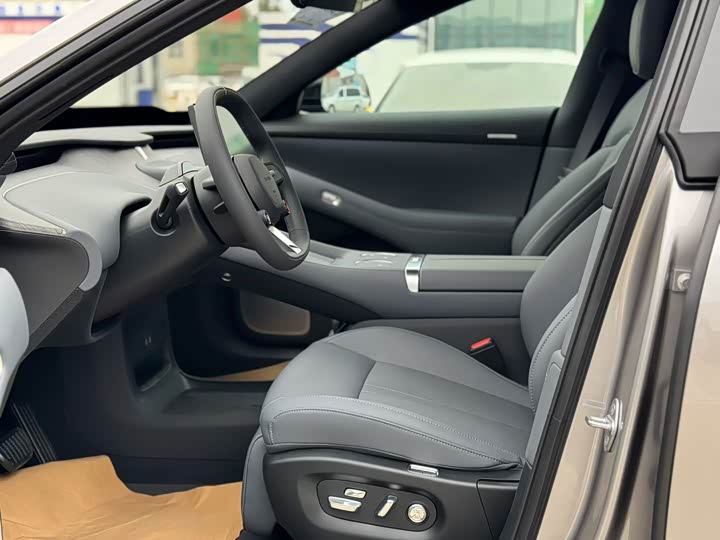 Фото 5 - Xiaomi YU7