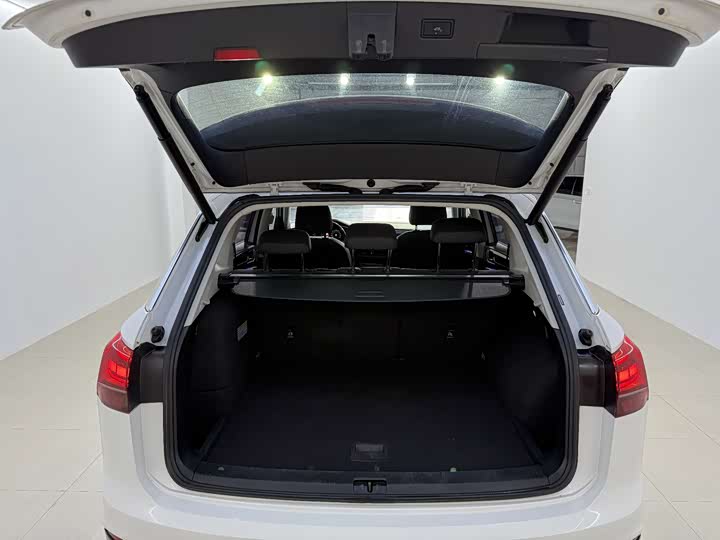 Фото 22 - Volkswagen Tayron GTE Hybrid