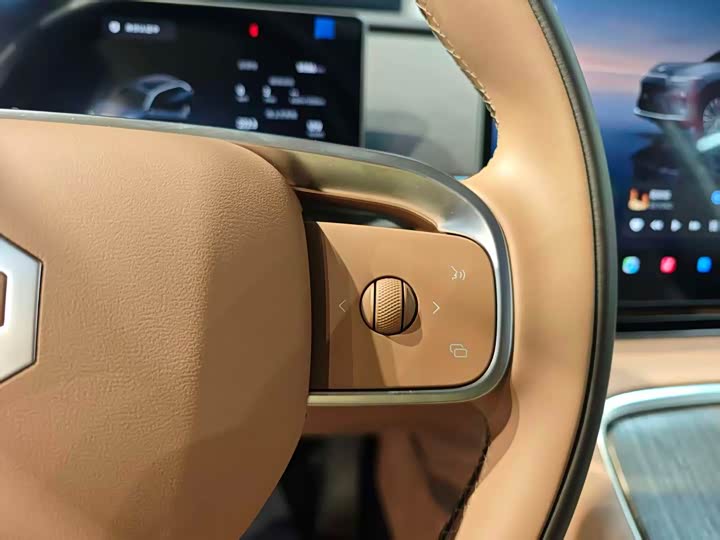 Фото 19 - Leapmotor C11