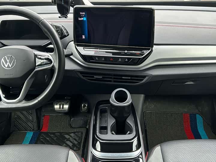 Фото 14 - Volkswagen ID.4 Crozz