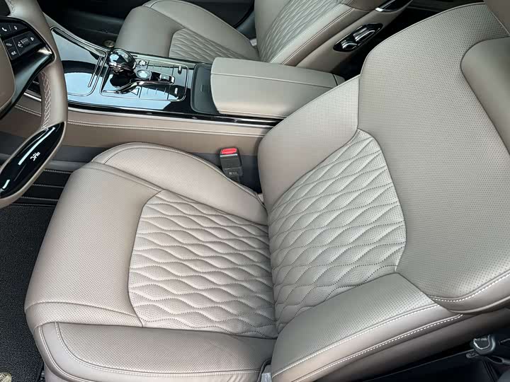 Фото 11 - BYD Han