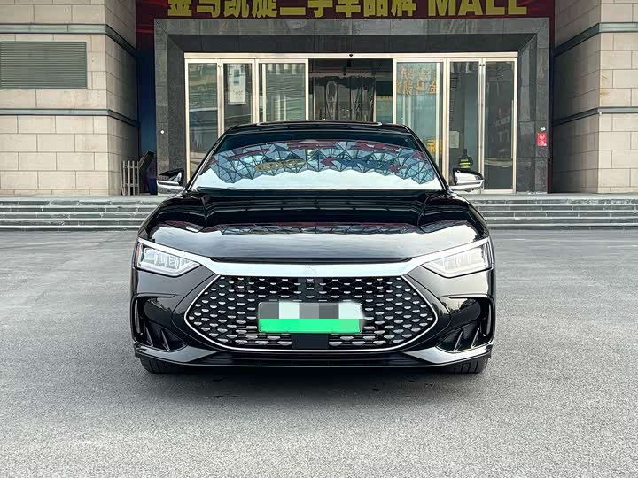 Фото 2 - BYD Han