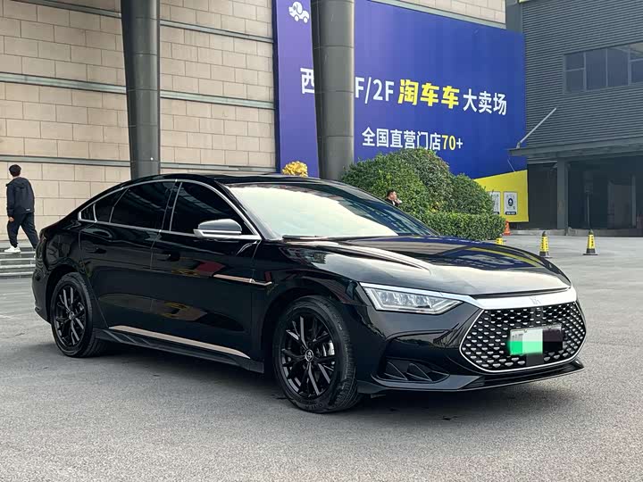 Фото 3 - BYD Han