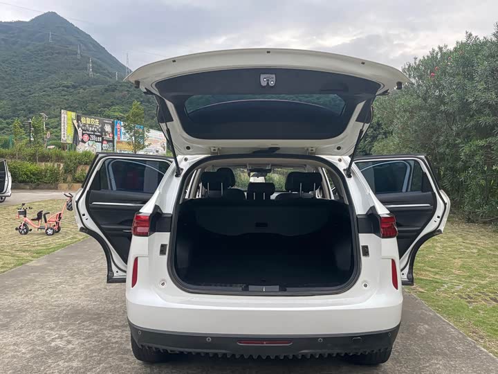 Фото 14 - Haval H6