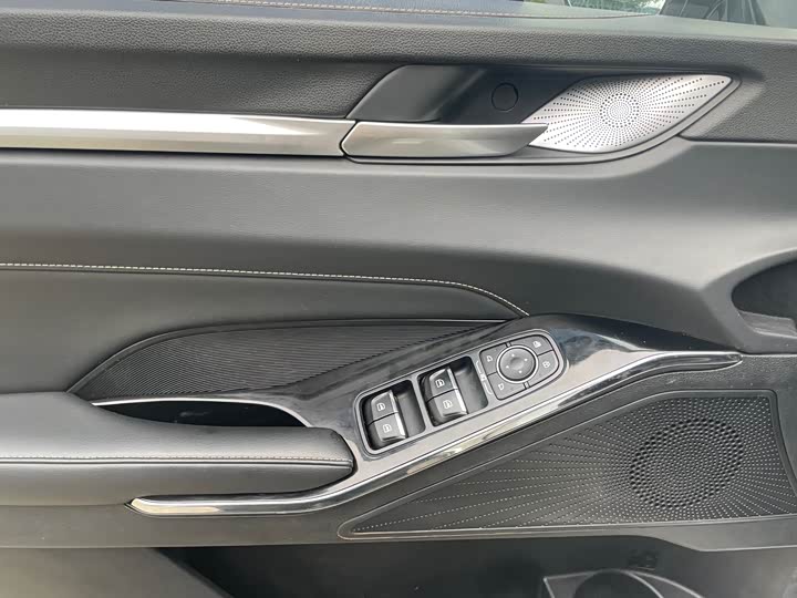 Фото 7 - Haval H6