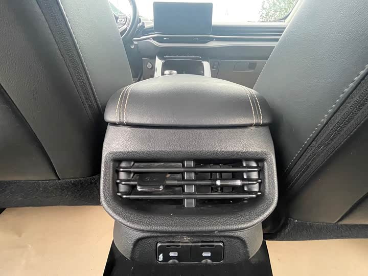 Фото 8 - Haval H6