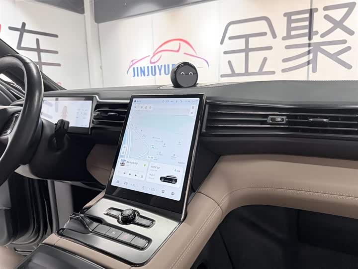 Фото 17 - Nio ES6