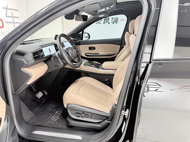 Фото 7 - Nio ES6