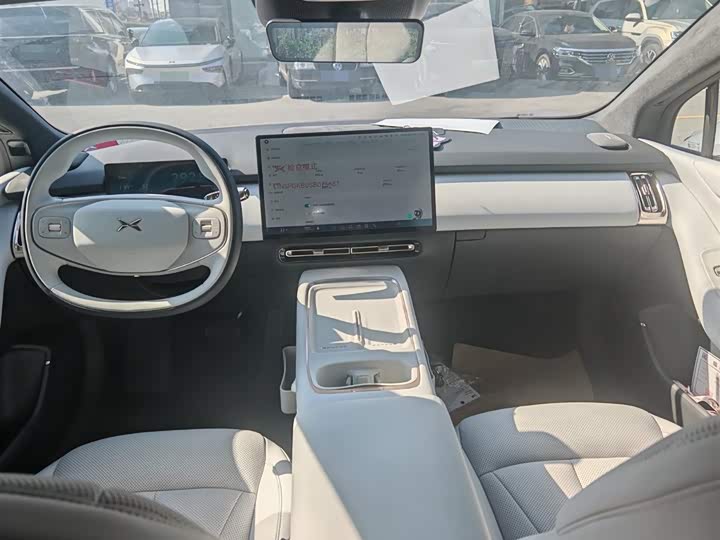 Фото 4 - XPeng F57