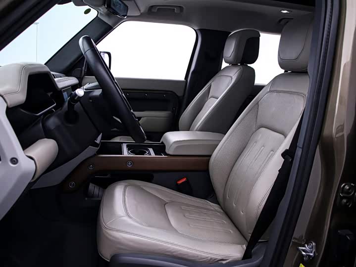 Фото 12 - Land Rover Defender