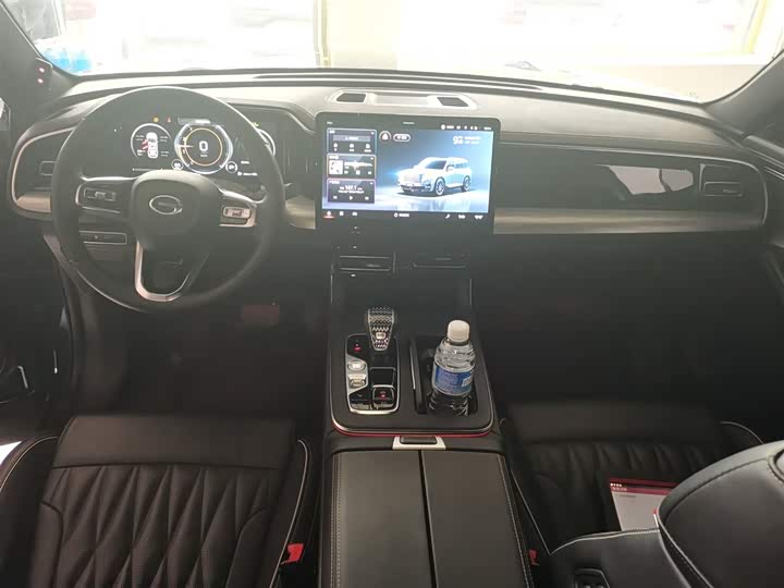 Фото 10 - GAC Trumpchi GS8