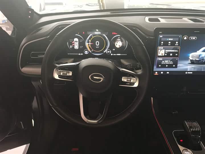 Фото 11 - GAC Trumpchi GS8