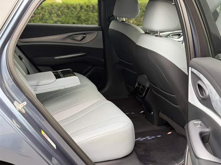 Фото 11 - BYD Seal