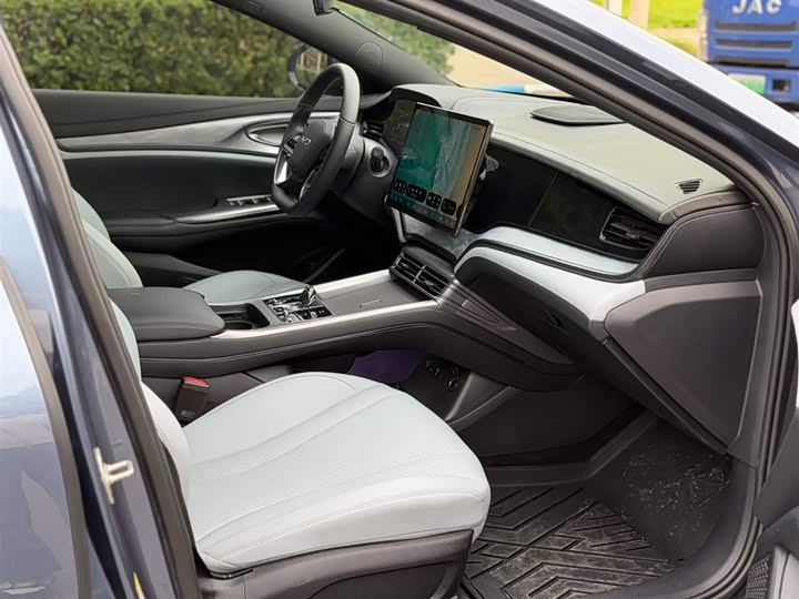 Фото 12 - BYD Seal