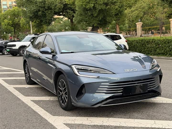 Фото 3 - BYD Seal