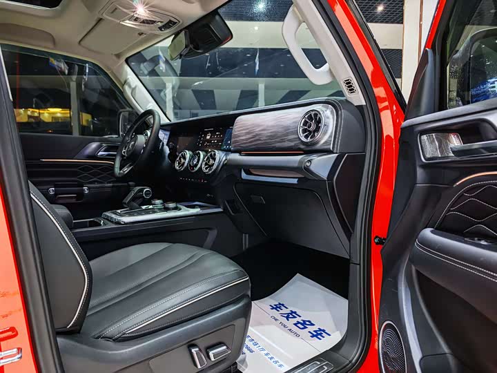 Фото 13 - Tank 300