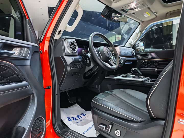 Фото 4 - Tank 300