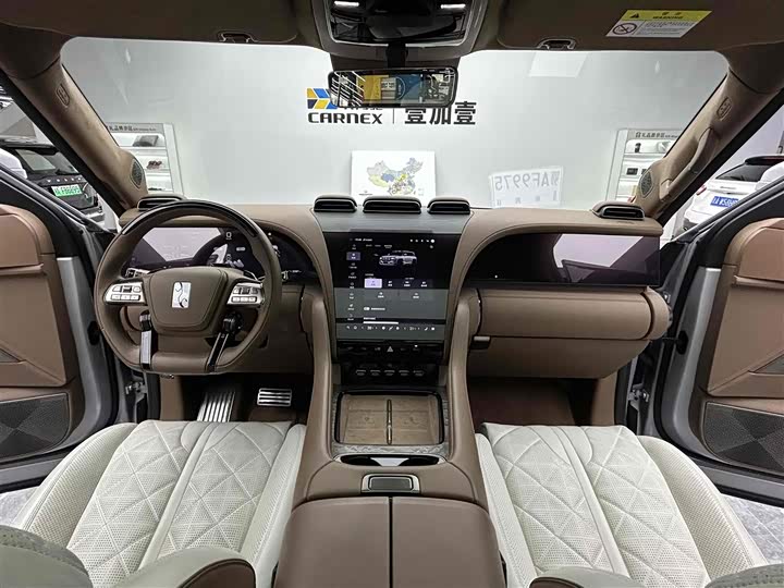 Фото 12 - BYD Yangwang U8