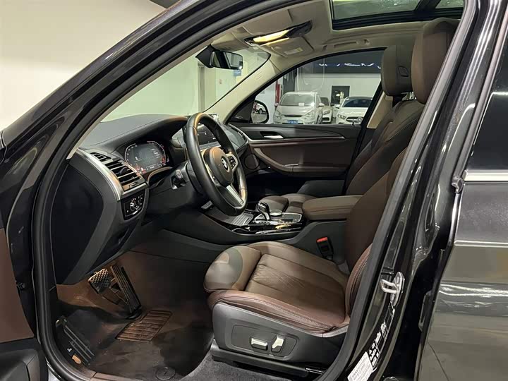 Фото 10 - BMW X3