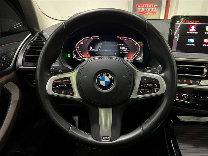 Фото 18 - BMW X3