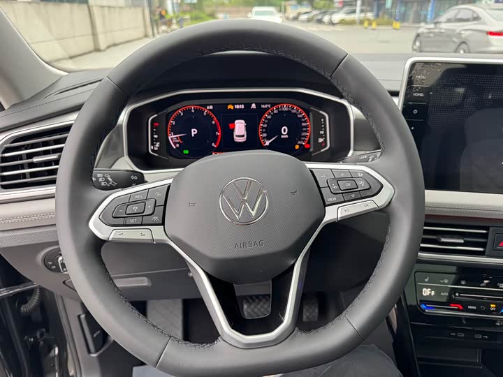 Фото 12 - Volkswagen Tayron