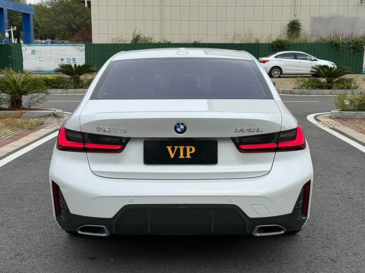 Фото 8 - BMW 3 Series