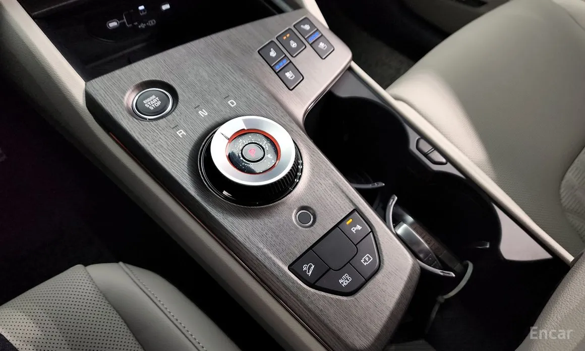 Фото 9 - Kia Sportage