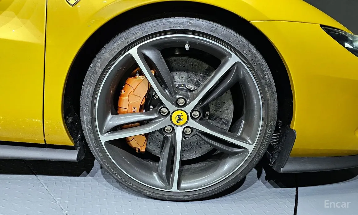 Фото 5 - Ferrari 296