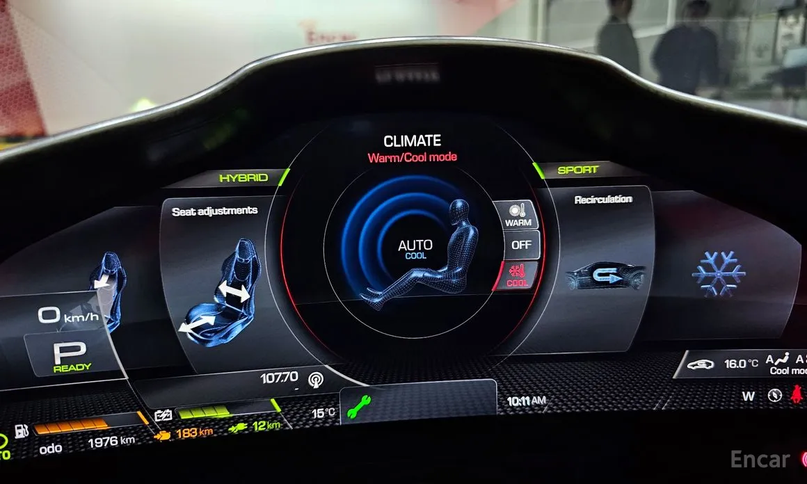 Фото 8 - Ferrari 296