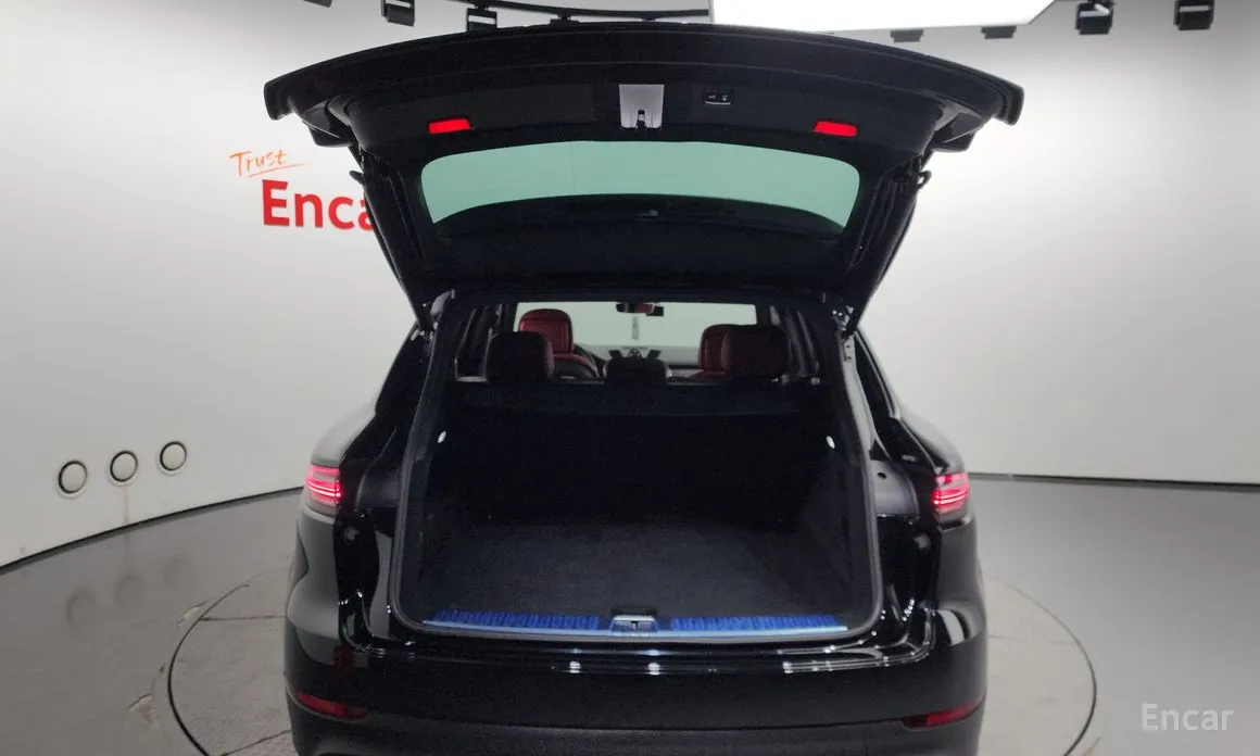 Фото 20 - Porsche Cayenne