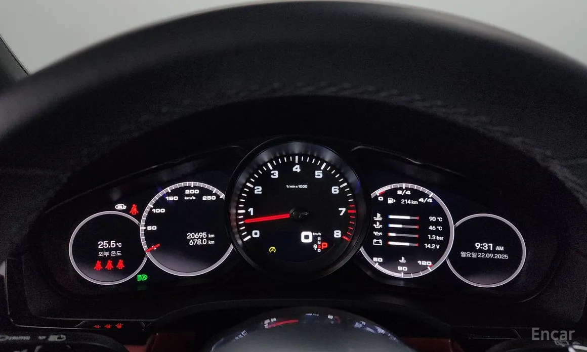 Фото 8 - Porsche Cayenne