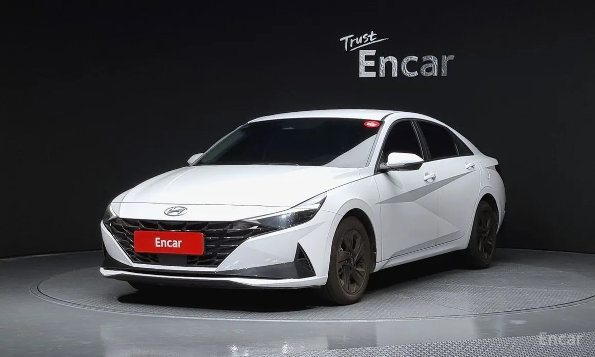 Фото 1 - Hyundai Avante