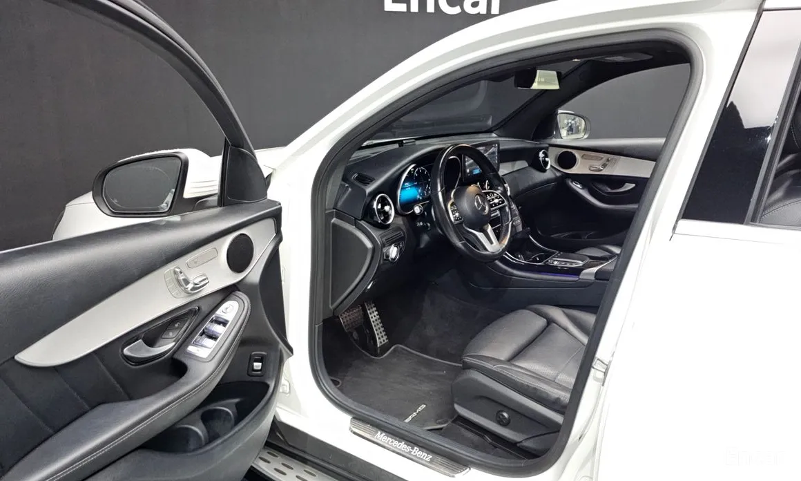 Фото 10 - Mercedes-Benz GLC-Class