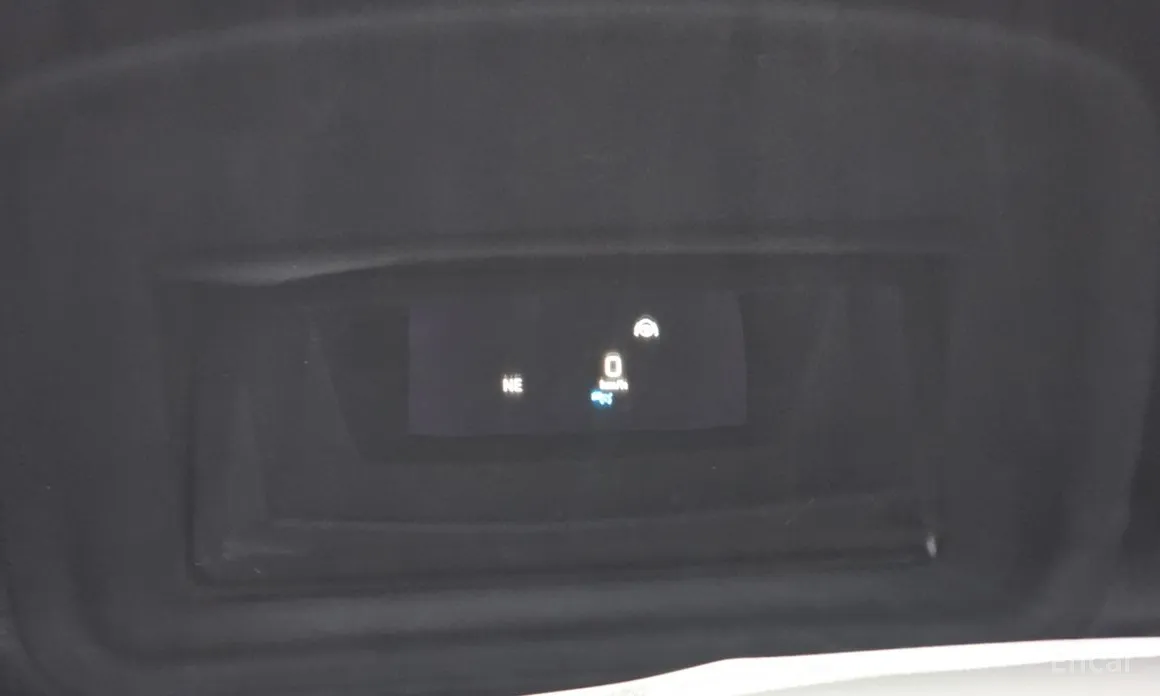 Фото 18 - Mercedes-Benz GLC-Class