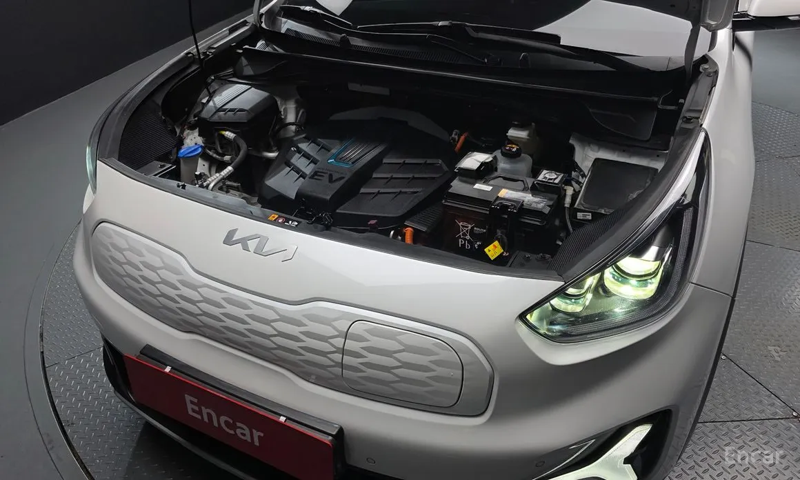 Фото 6 - Kia Niro